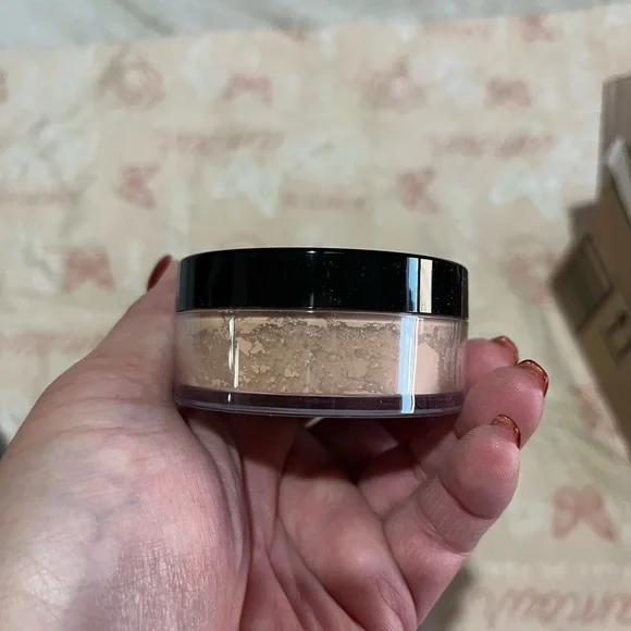 Mary Kay Light-Medium Beige mineral foundation. - Picture 3 of 5